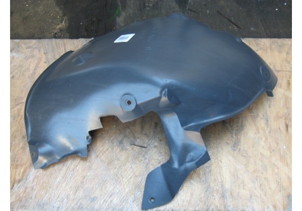 Підкрилок передній правий, передній Renault Scenic II, 8200430600